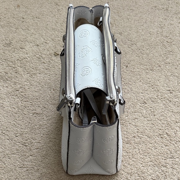 Guess White Embossed Satchel Bag - Picture 2 of 11